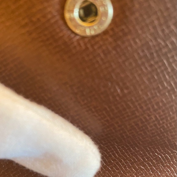 Louis Vuitton Card / Coin Purse - Picture 4 of 16